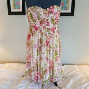 NWT Donna Morgan Floral Fair Strapless Dress